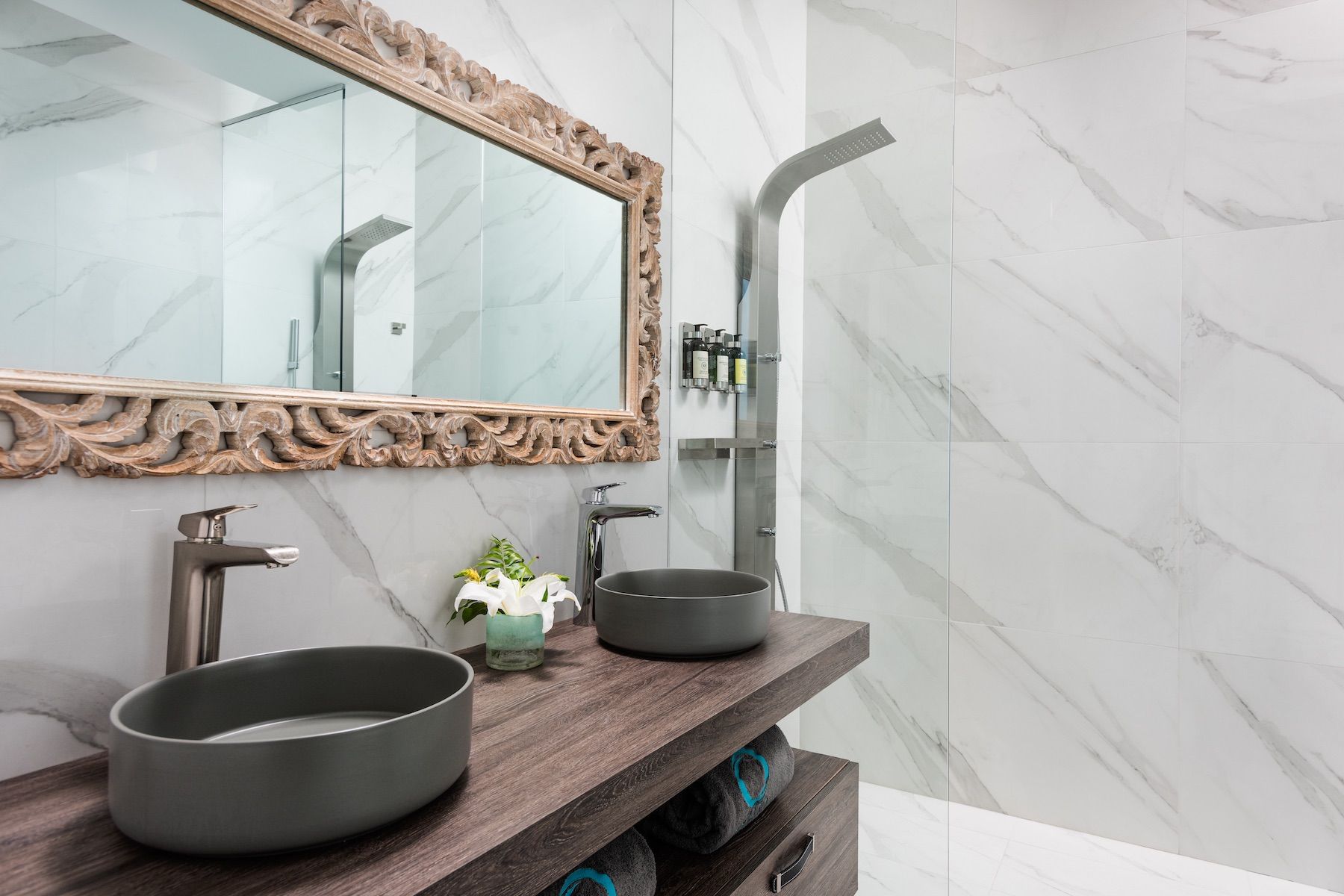 Ensuite